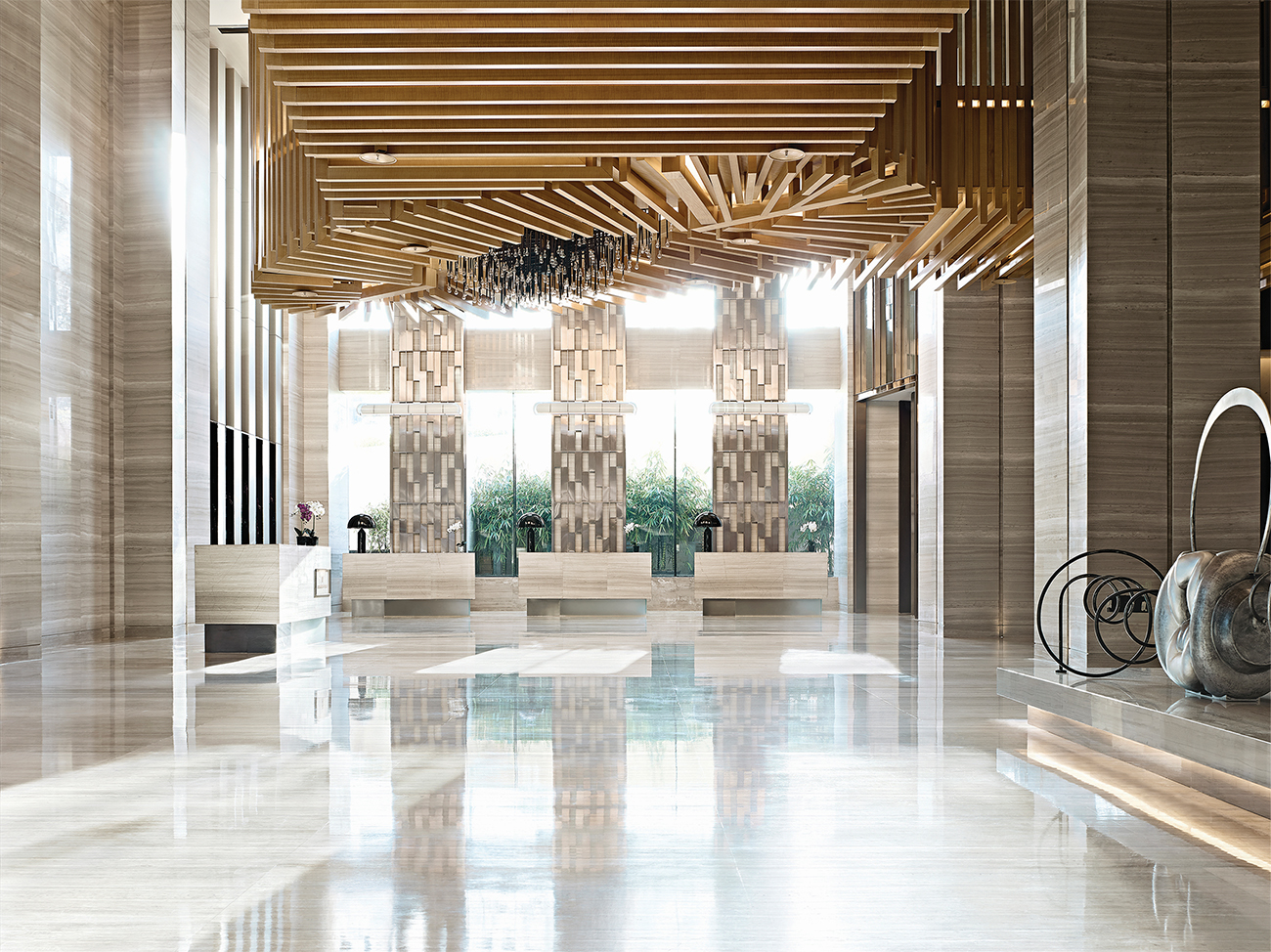 lpxia_stay_offer_resort_in_the_city